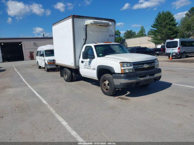  Salvage Chevrolet Silverado 3500