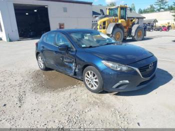  Salvage Mazda Mazda3