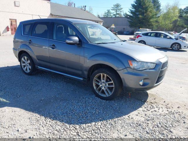  Salvage Mitsubishi Outlander