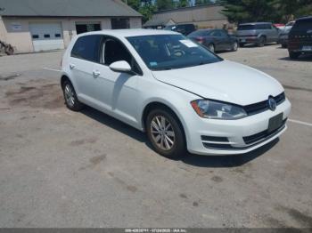  Salvage Volkswagen Golf