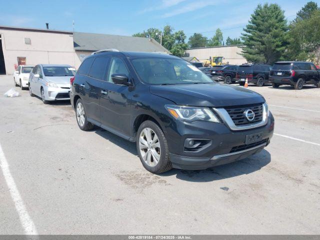  Salvage Nissan Pathfinder