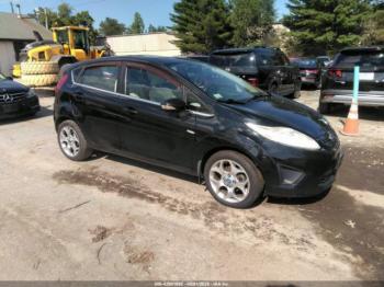  Salvage Ford Fiesta