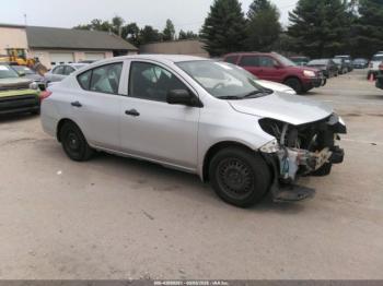  Salvage Nissan Versa