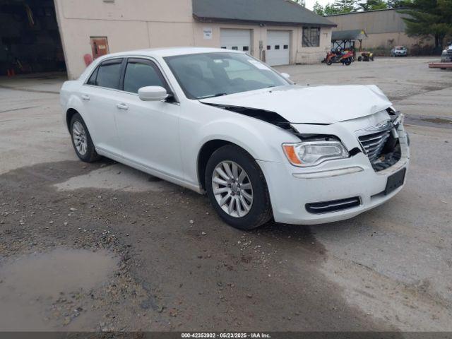  Salvage Chrysler 300