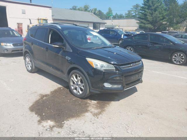  Salvage Ford Escape