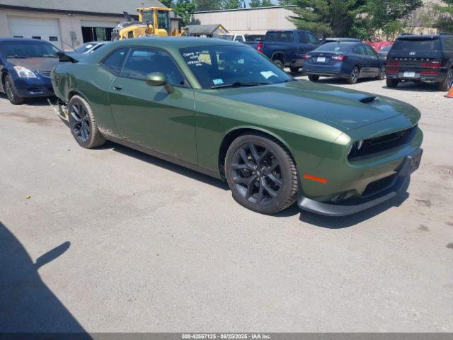  Salvage Dodge Challenger