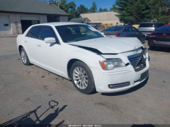  Salvage Chrysler 300