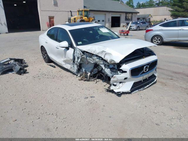  Salvage Volvo S60