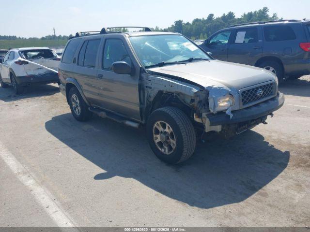  Salvage Nissan Pathfinder