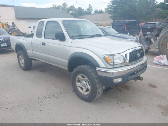  Salvage Toyota Tacoma