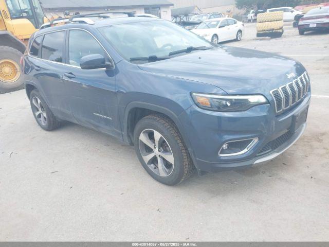  Salvage Jeep Cherokee