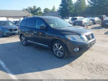  Salvage Nissan Pathfinder