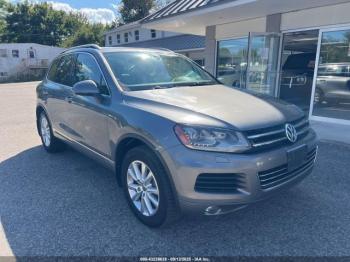  Salvage Volkswagen Touareg