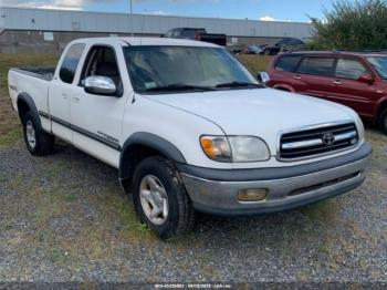  Salvage Toyota Tundra