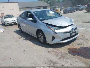  Salvage Toyota Prius