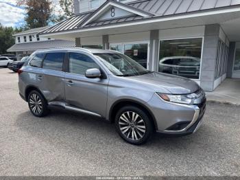  Salvage Mitsubishi Outlander