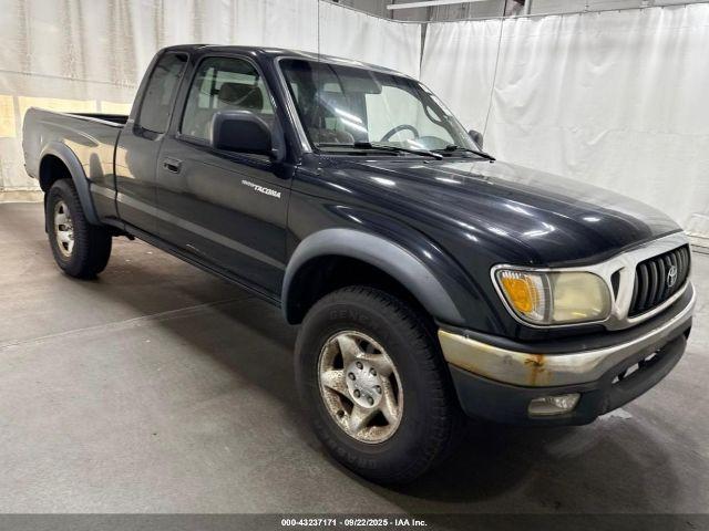  Salvage Toyota Tacoma