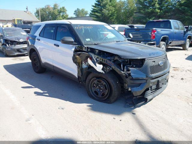  Salvage Ford Police Interceptor