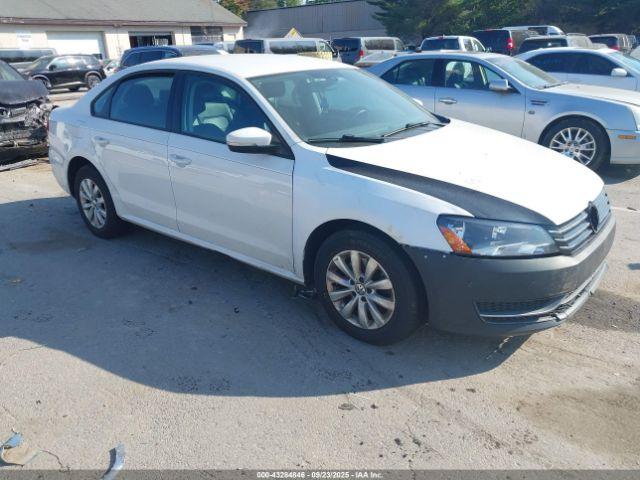  Salvage Volkswagen Passat