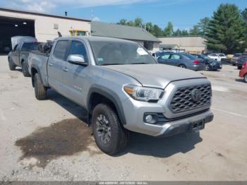  Salvage Toyota Tacoma