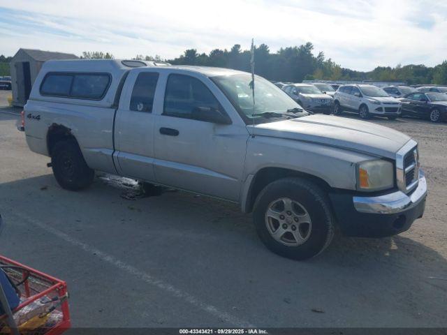  Salvage Dodge Dakota