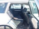 Subaru Outback 2.5i Image 10