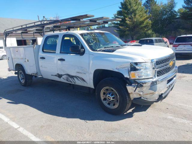 Salvage Chevrolet Silverado 3500