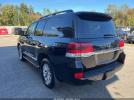 Toyota Land Cruiser V8 Image 3