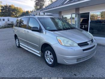  Salvage Toyota Sienna