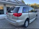 Toyota Sienna Le Image 10