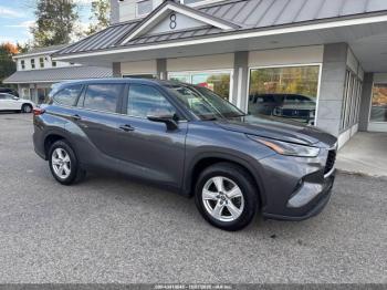  Salvage Toyota Highlander