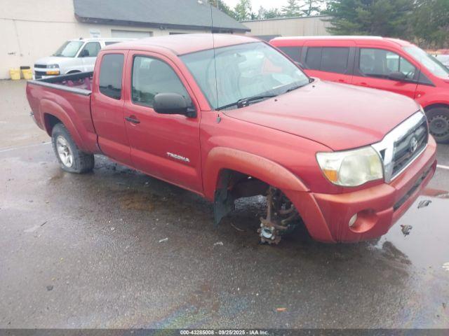  Salvage Toyota Tacoma