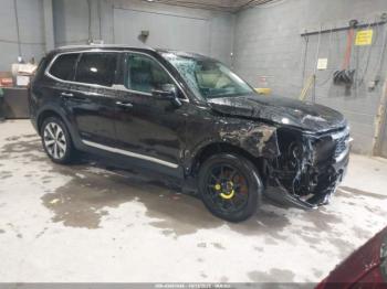  Salvage Kia Telluride