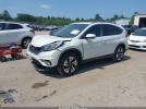 Honda CR-V Touring Image 2