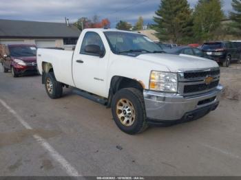  Salvage Chevrolet Silverado 2500