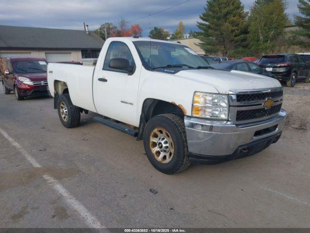 Salvage Chevrolet Silverado 2500