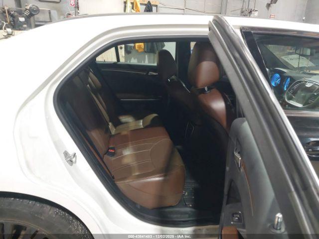 Chrysler 300c John Varvatos Luxury Edition Awd Image 13