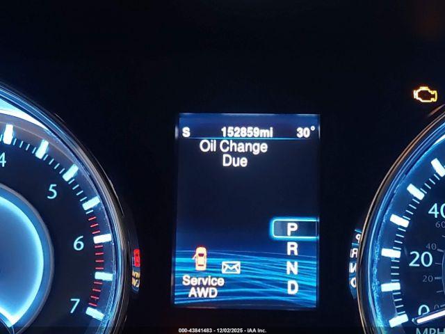 Chrysler 300c John Varvatos Luxury Edition Awd Image 2