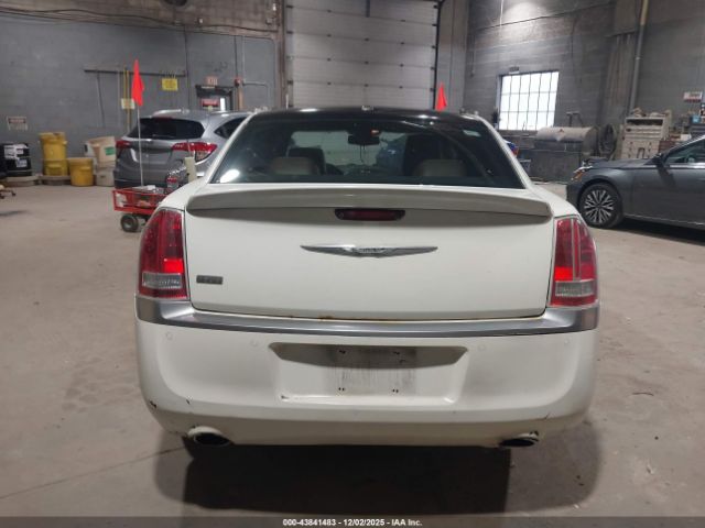 Chrysler 300c John Varvatos Luxury Edition Awd Image 4
