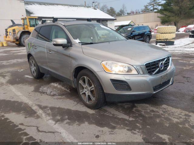  Salvage Volvo XC60