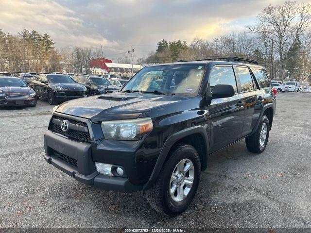 Toyota 4Runner Trail V6 Image 2