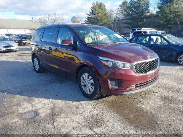  Salvage Kia Sedona