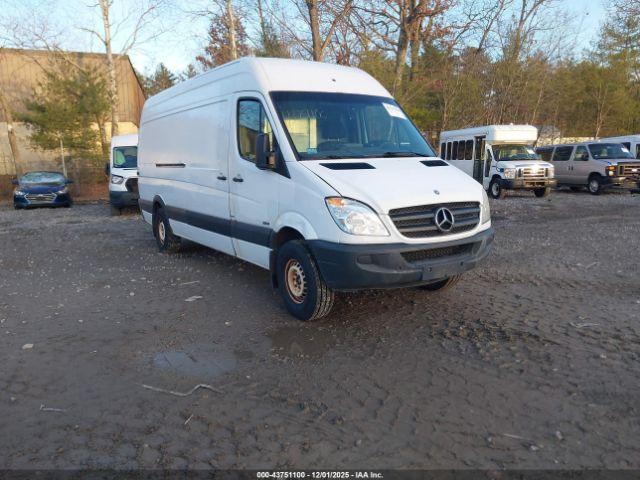  Salvage Mercedes-Benz Sprinter 2500