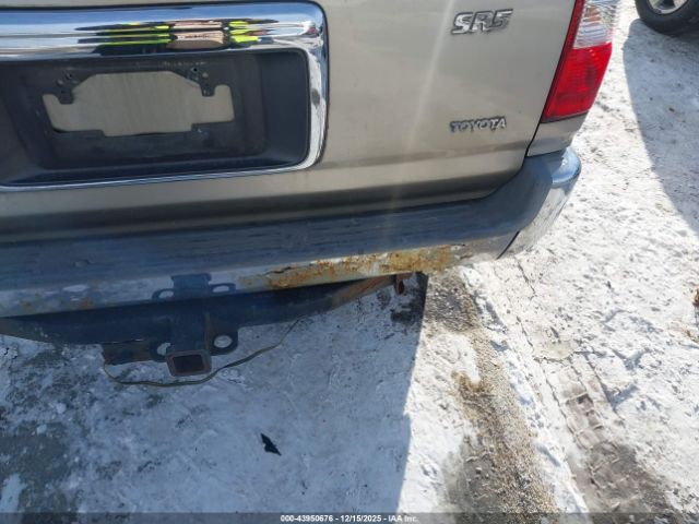 Toyota 4Runner Sr5 V6 Image 11