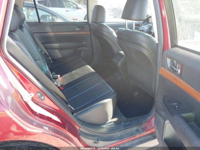 Subaru Outback 2.5i Limited Image 5