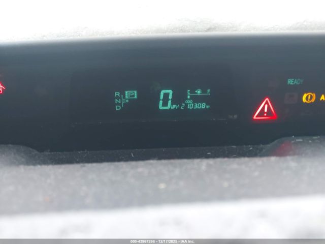 Toyota Prius Image 8