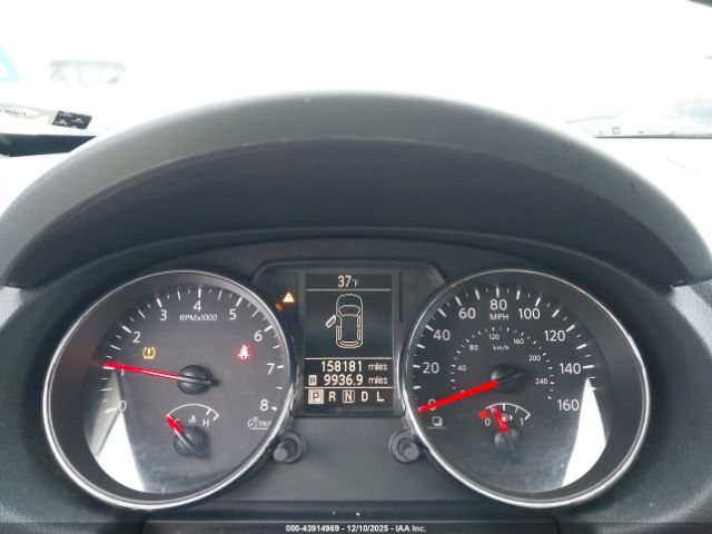 Nissan Rogue S Image 8