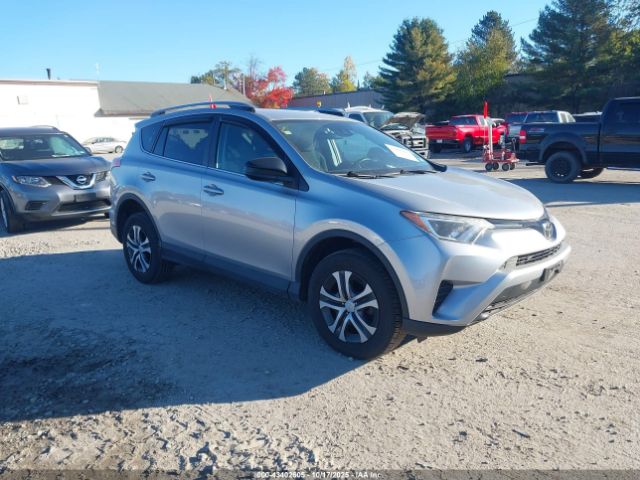 Toyota RAV4 Le Image 1