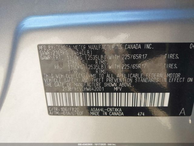 Toyota RAV4 Le Image 7