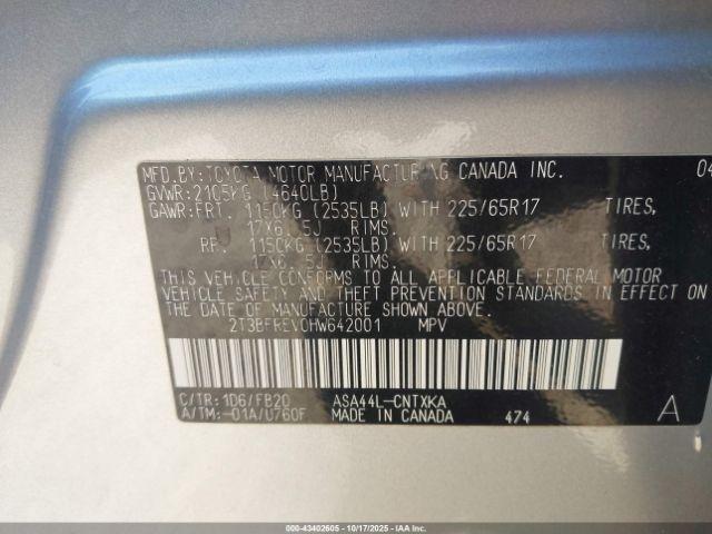 Toyota RAV4 Le Image 7